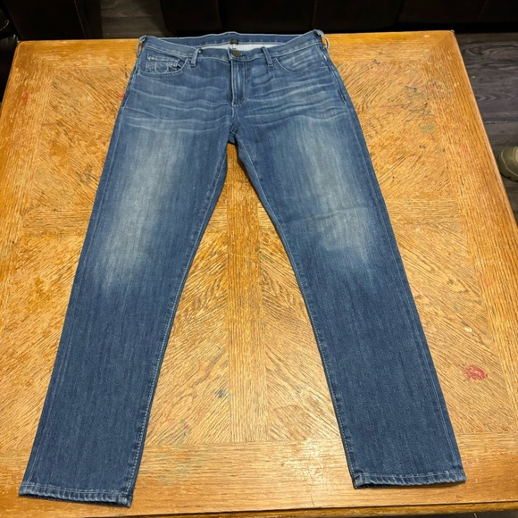 True Religion Denim - Women's True Religion Mid Rise Straight Blue Denim Jeans Size 27